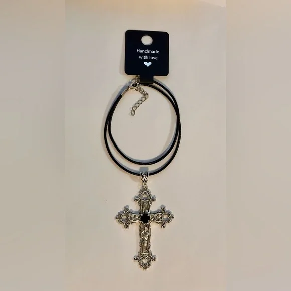 Gothic Black  Crystal Cross Charm Necklace Floral Design Big Punk Goth Retro New - Picture 8 of 9